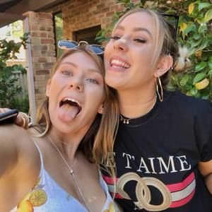 Meet your Posher, Ariana